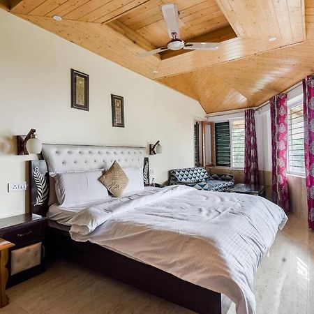 Kasauli Cascade A Cheerfull 4 Bedroom Challet מראה חיצוני תמונה